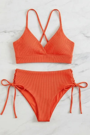 Bikini con Escote Triangular Espalda Cruzada y Lazos Laterales Ref. 0737 - Marea Bella Swimwear