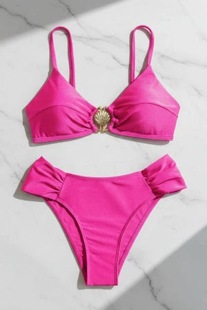 Bikini con Escote Triangular y Adorno Centra Doradol en Concha Ref. 0736 - Marea Bella Swimwear