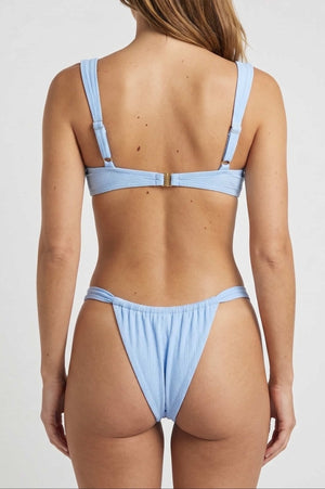 Bikini con Copa Drapeada y Braguita de Corte Alto Ref. 0746 - Marea Bella Swimwear
