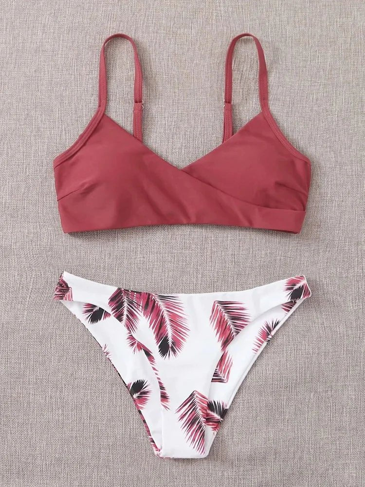 Bikini Cruzado con Tirantes Finos y Estampado de Hojas Ref. 0514 - Marea Bella Swimwear