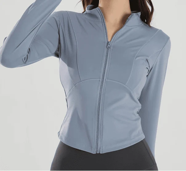 Chaqueta Deportiva con Cierre Frontal y Corte Redondeado Ref. 1084 - Marea Bella Swimwear
