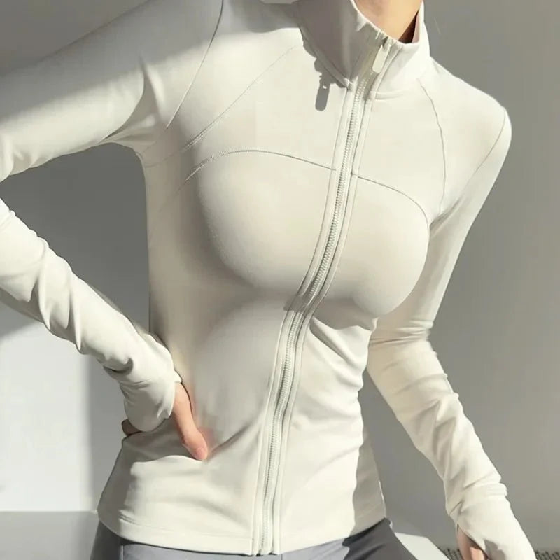 Chaqueta Deportiva con Cierre Frontal y Cuello Alto Ref. 1090 - Marea Bella Swimwear