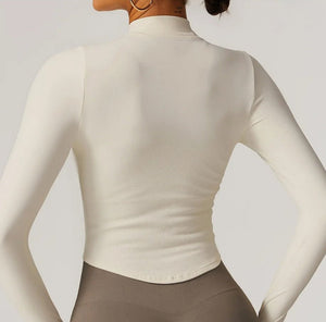 Chaqueta Deportiva Lisa con Cierre Frontal y Cuello Alto Ref. 1088 - Marea Bella Swimwear