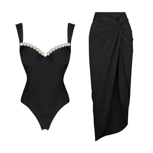 Conjunto de Bañador con Perlas y Pareo Drapeado Ref. 0581 - Marea Bella Swimwear