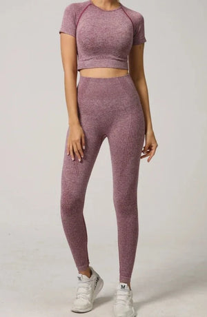 Conjunto Deportivo Acanalado con Camiseta de Manga Corta y Leggings Ref. 1044 - Marea Bella Swimwear