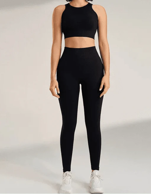 Conjunto Deportivo Acanalado con Top Halter y Leggings Ref. 1043 - Marea Bella Swimwear
