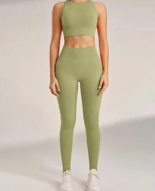 Conjunto Deportivo Acanalado con Top Halter y Leggings Ref. 1043 - Marea Bella Swimwear