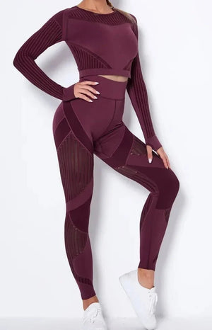Conjunto Deportivo con Blusa de Manga Larga y Leggings Texturizados Ref. 1048 - Marea Bella Swimwear