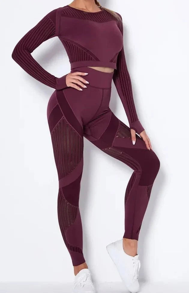 Conjunto Deportivo con Blusa de Manga Larga y Leggings Texturizados Ref. 1048 - Marea Bella Swimwear