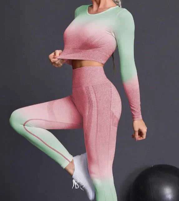 Conjunto Deportivo con Sudadera de Manga Larga y Leggings Ref. 1033 - Marea Bella Swimwear