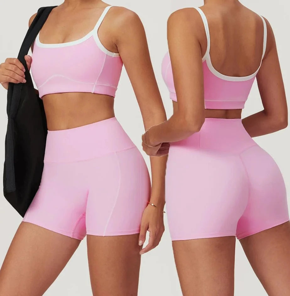 Conjunto Deportivo con Top de Tirantes Finos y Short Ref. 1050 - Marea Bella Swimwear
