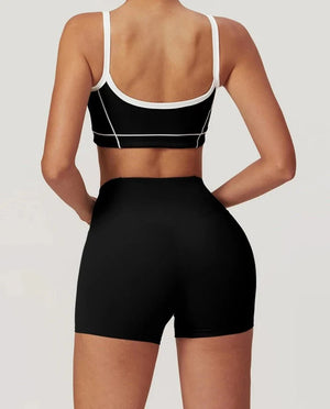Conjunto Deportivo con Top de Tirantes Finos y Short Ref. 1050 - Marea Bella Swimwear