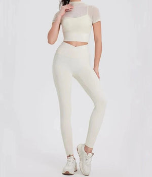 Conjunto Deportivo con Top de Manga Corta en Tul y Leggings Ref. 1041 - Marea Bella Swimwear