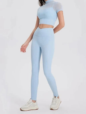 Conjunto Deportivo con Top de Manga Corta en Tul y Leggings Ref. 1041 - Marea Bella Swimwear