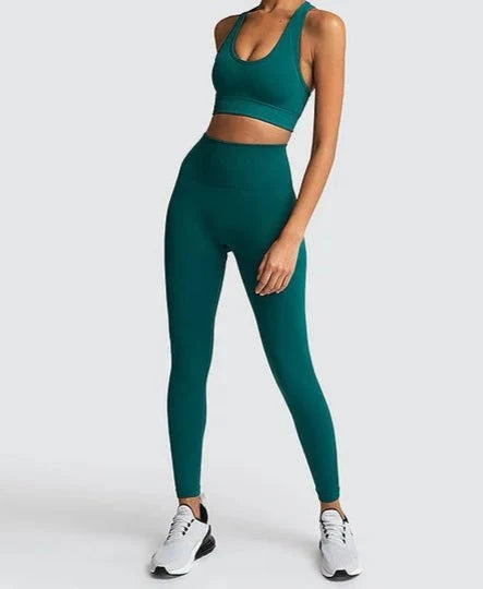 Conjunto Deportivo con Top de Tirantes Anchos y Leggings Ref. 1032 - Marea Bella Swimwear