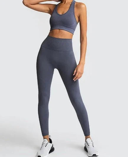 Conjunto Deportivo con Top de Tirantes Anchos y Leggings Ref. 1032 - Marea Bella Swimwear