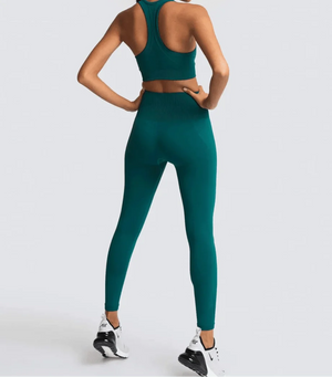 Conjunto Deportivo con Top de Tirantes Anchos y Leggings Ref. 1032 - Marea Bella Swimwear