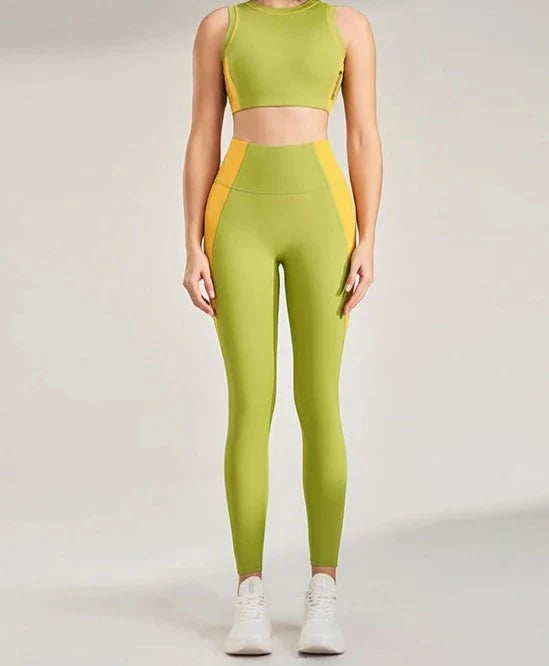 Conjunto Deportivo con Top Halter y Leggings Ref. 1038 - Marea Bella Swimwear