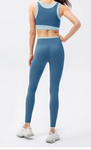 Conjunto Deportivo con Top y Leggings de Cintura Cruzada Ref. 1042 - Marea Bella Swimwear