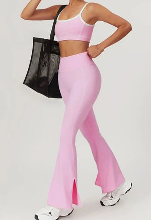 Conjunto Deportivo Top de Tirantes Finos y Leggings Flare Ref. 1049 - Marea Bella Swimwear