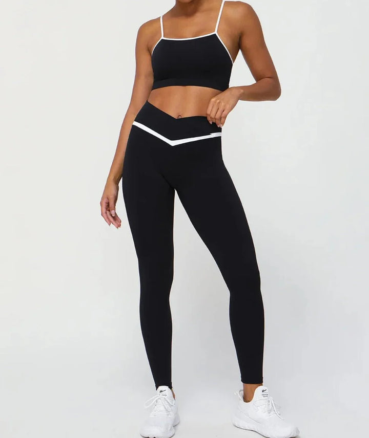Conjunto Deportivo Top de Tirantes Finos y Leggings Ref. 1046 - Marea Bella Swimwear