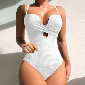 Bañador Acanalado con Escote Cruzado y Recorte Frontal Ref. 0452 - Marea Bella Swimwear