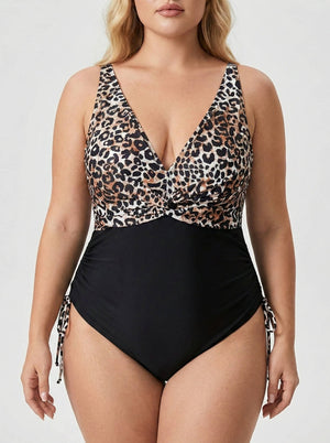 Bañador Plus Size Animal Print con Escote en V Cruzado Ref. 0665 - Marea Bella Swimwear
