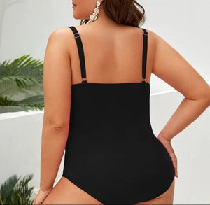 Bañador Plus Size con Banda Cruzada y Frunce Frontal Ref. 0615 - Marea Bella Swimwear
