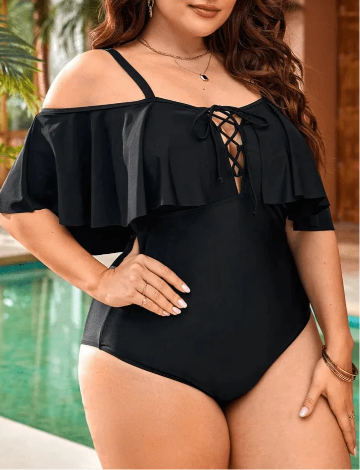 Bañador Plus Size con Hombro Calado y Volante Amplio Ref. 0610 - Marea Bella Swimwear